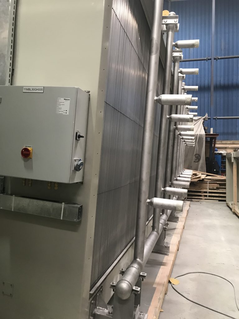 Filter Module with Louvers and Anti Icing