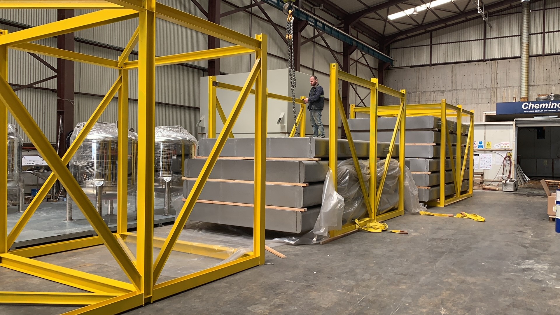 Silencer Splitter during Packing